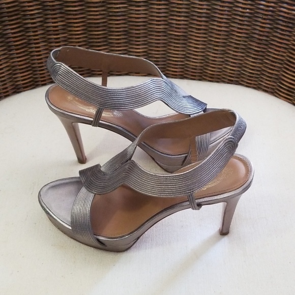 ELIE TAHARI Silver 4" Platform Stiletto Sz 7 - Picture 4 of 5